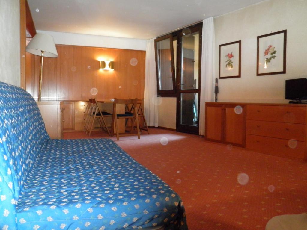 R.T.A. Hotel Des Alpes 2 Мадонна-ди-Кампильо Номер фото